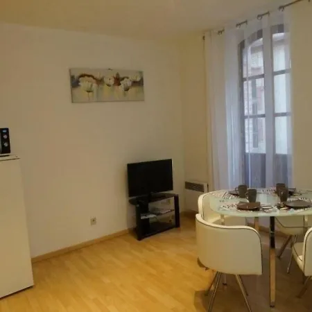 House Le Du Cloitre 1 *